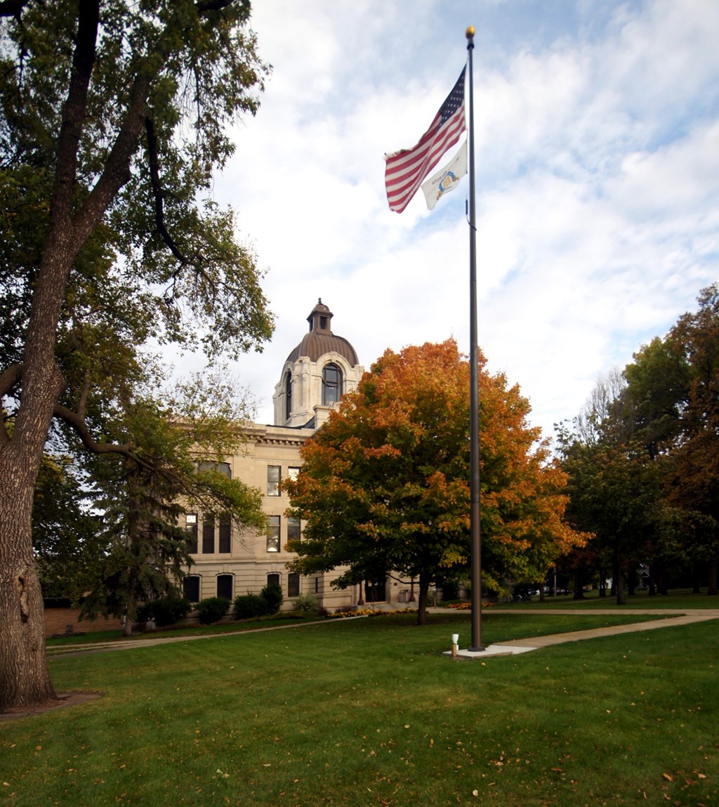 Brookings County Courthouse 2/2